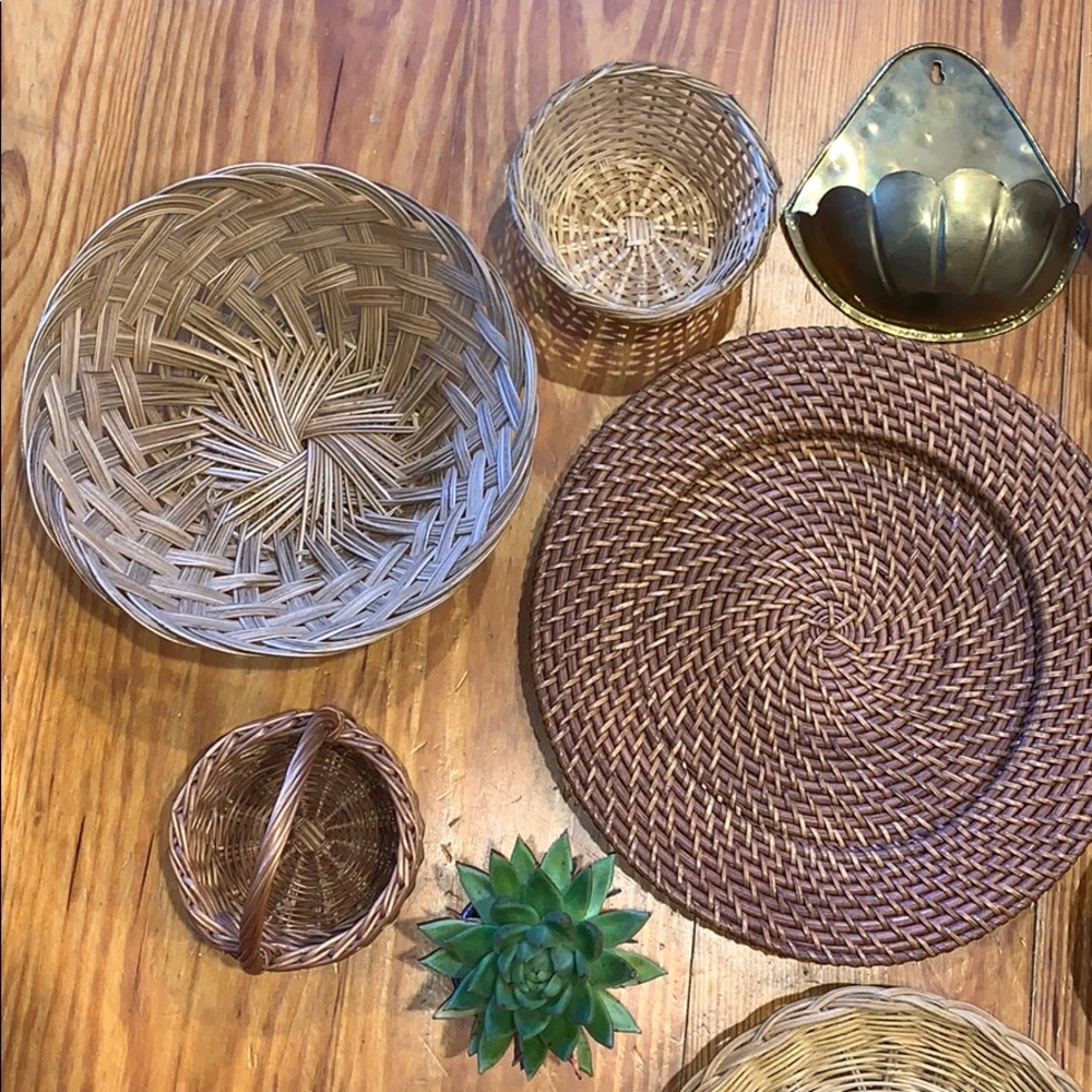 ⭐️HP Best in Home⭐️ Boho basket & brass wall set - Picture 4 of 12